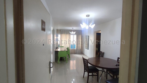 Venta De Apartamento En Palo Verde 