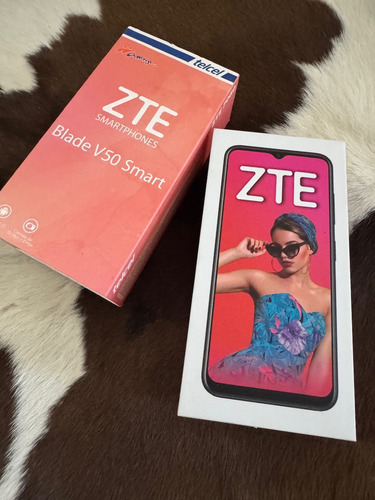 Zte Blade V50 Smart 128 Gb Azul 4 Gb Ram Azul (Usado)