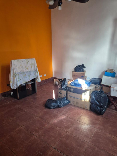 Ph En Venta - 2 Dormitorios 1 Baño - Barracas