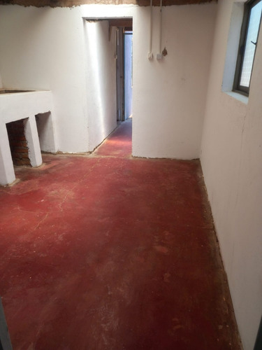 Parcela 5000 M2 Con Amplia Casa En Colbún- Linares