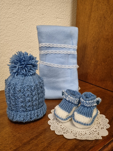 Set De Escarpines Gorro En Lana De Bebé Recién Nacido
