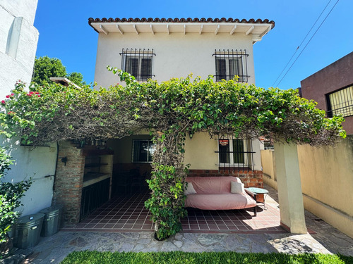 Casa En Venta En Victoria!