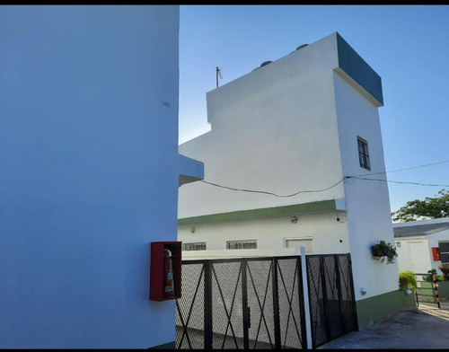 Ph En Venta - 9 Dormitorios 6 Baños - Cochera - 700mts2 - Garin, Escobar