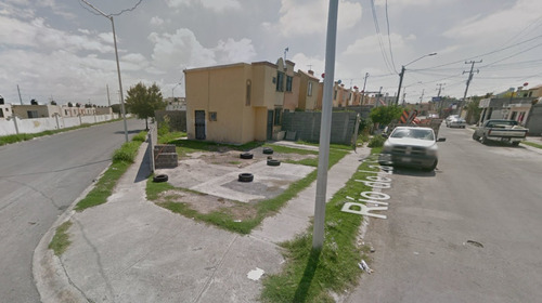 Sg- Casa En Remate Bancario En Rio Santa Cruz, Apodaca , Nuevo Leon.