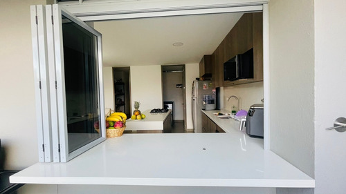 Imagen 17 de 28 de Espectacular Apartamento En Venta, Amplio Balcon Con Vista Garantizada Envigado