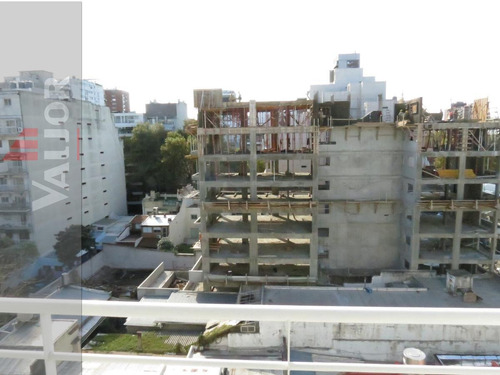 Imagen 8 de 18 de Semipiso De 3 Ambientes Al Contrafrente Con Balcón