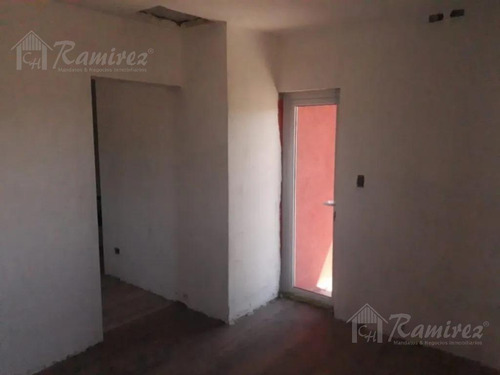 Casa En Venta 6 Ambientes A Estrenar - Plottier, Neuquen