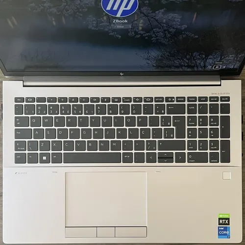 Zbook Fury 16 G10 I7-13700hx 64gb Ddr5 Nvme 2tb Rtx2000 8gb (Novo