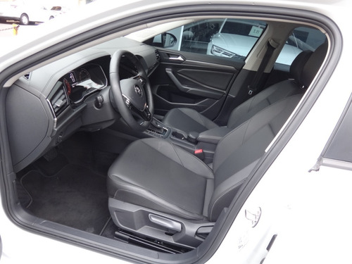 Imagem 4 de 10 de Volkswagen Jetta Comfortline 1.4 250 Tsi Automático Flex
