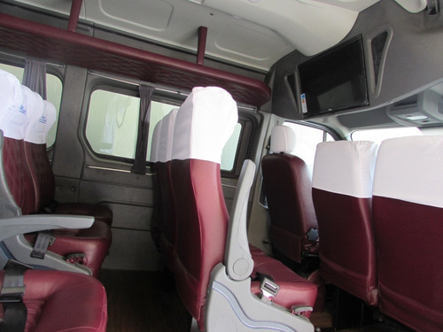 Imagem 9 de 14 de Renault Master Executiva Van 0km