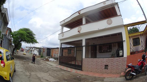 Casa En Venta En Cúcuta. Cod V21779