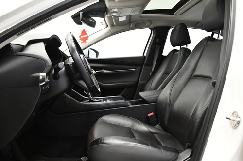 Imagen 11 de 15 de Mazda Mazda 3 2020 2.5 I Grand Touring Sedan At