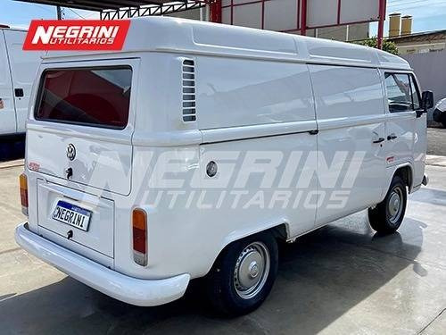 Volkswagen Kombi 1.4 Mi Furgão 8v Flex - 2011