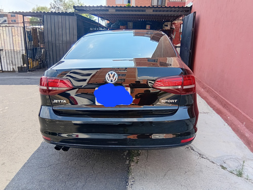 Volkswagen Jetta 2.5 Sportline Tiptronic