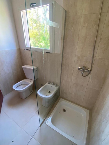 Imagen 11 de 14 de Duplex A Estrenar En Barrio Cinco Esquinas