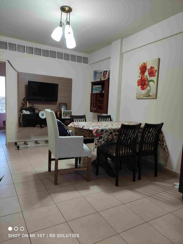 Imagen 2 de 20 de Departamento 2 Amb Venta Caseros Centro