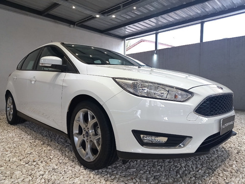 Imagen 3 de 13 de Ford Focus Iii Se Plus Full 2.0n 5ptas | 2015