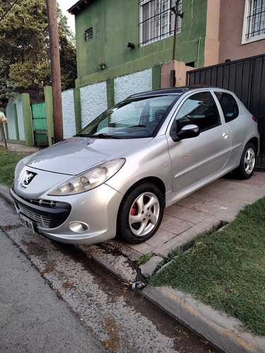 Peugeot 207 1.6 Quicksilver