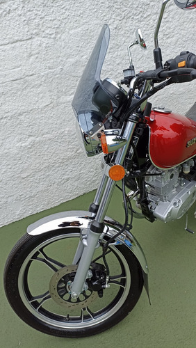 Suzuki Gn 125