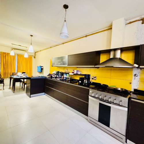 Venta Casa 6 Ambientes Villa Sarmiento Con Piscina