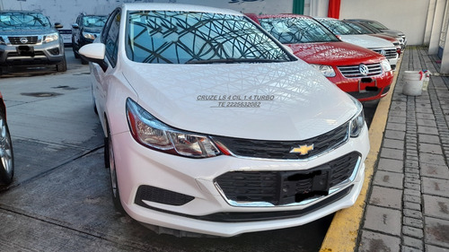 Imagen 2 de 15 de Chevrolet Cruze 2018 Ls 4 Cil 1.4 Turbo Eng $ 53,600
