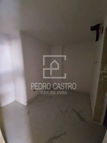 Imagen 11 de 23 de Pedro Castro Inmobiliaria Ofrece En Venta Town House En Conjunto Residencial Los Saltos, Alta Vista, Puerto Ordaz #@pedro_castroj #somosinmobiliaria #inversion #zonaexclusiva #plusvalia #asesoresenpzo