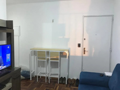 Apartamento Un Dormitorio. Alquiler. Cordón Sur