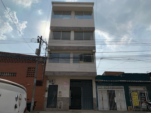 En Benjamín Herrera Se Alquila Apartamento