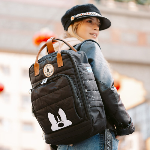 Imagen 3 de 9 de Mochila Atlantyc Mickey Optic Negro