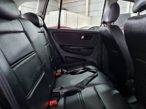 Imagem 14 de 15 de Volkswagen Fox 1.6 Msi Total Flex Connect 4p Manual