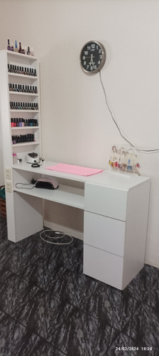 Mueble Manicura Con Cajones Y Esmaltero 