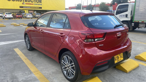 Imagen 13 de 25 de Kia Rio Vibrant 2023