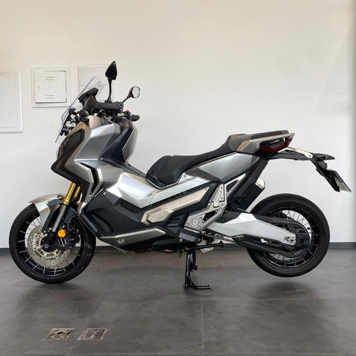 Imagem 1 de 9 de Honda X-adv 2017 Cinza