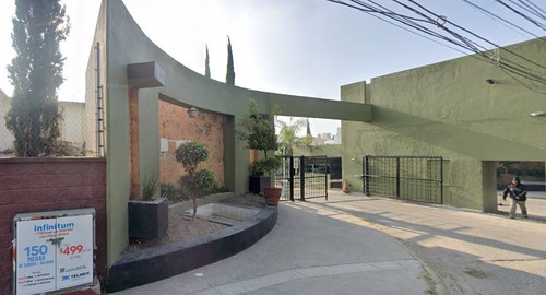 Sk16 - Casa En Remate Bancario En C. Montes Urales, Los Olivos, Residencial, Tlaquepaque ¡, Jalisco (65% Debajo Del Valor Comercial Solo Recurso Propio De Contado)