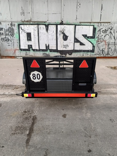 Trailer Para Cuarticiclo / Motos