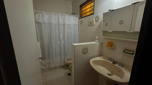 Venta Casa 3 Dormitorios Floresta Con Cochera