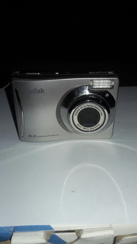 Camera Digital Kodak 8.2 Cd 14 Leia A Descricao