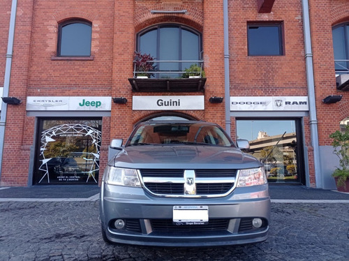 Imagen 8 de 16 de Dodge Journey Sxt