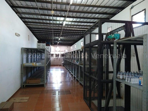 Imagen 29 de 30 de ¿? !! Ajlópez !! Oportunidad !! Edificio Comercial !! En Venta Centro-oeste Barquisimeto Lara, Venezuela , Código Rah 23-18919 $ 180000 4 Baños 381 M²