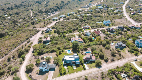 Casa En Venta En Cascadas, 3 Dormitorios A 10min De La Villa De Merlo