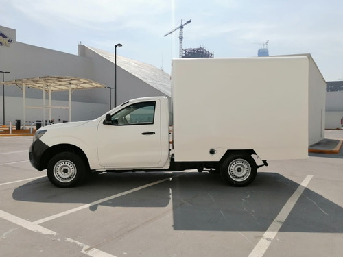Nissan Np300 Estaquita 2016 Caja Seca