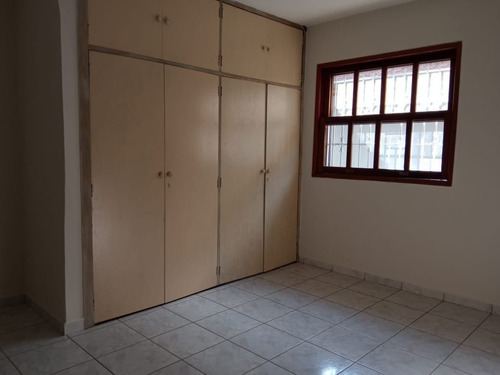 Imagem 8 de 18 de Casa Para Alugar, 160 M² Por R$ 2.000,00/mês - Jardim Campo Grande - Caçapava/sp - Ca0172