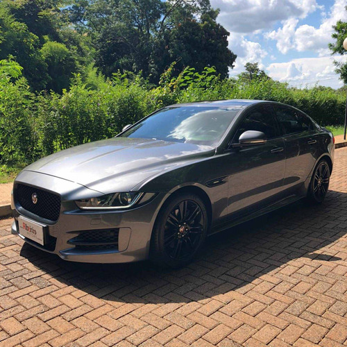 Jaguar Xe 2.0 16v Ingenium P250 Gasolina R-sport 4p