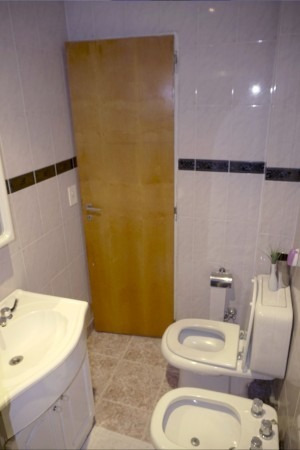 Imagen 19 de 23 de Hermosa Casa 5 Amb Con Jardín En Parque Chacabuco