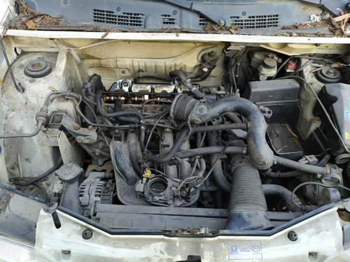 Imagem 6 de 7 de Peugeot Partner 1.8 8v 2000 Sucata Somente Peças