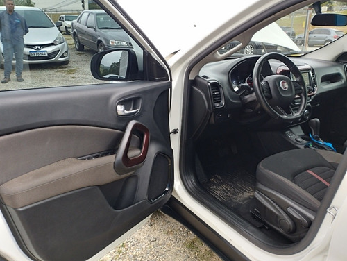 Imagem 7 de 14 de Fiat Toro 2020 1.8 16v Freedom Flex 4x2 Aut. 4p