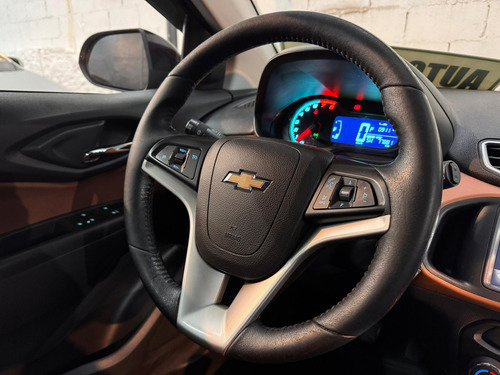 Chevrolet Onix 1.4 MPFI ACTIV 8V FLEX 4P AUTOMÁTICO