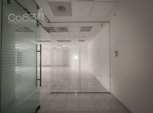 Imagen 8 de 14 de Renta - Local Comercial - Corporativo Kansas - 206 M2 - Pb