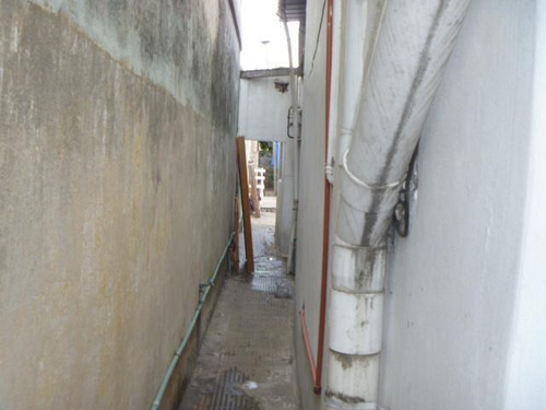 Imagen 26 de 28 de Casa Con Lote Interno- Lanús Oeste