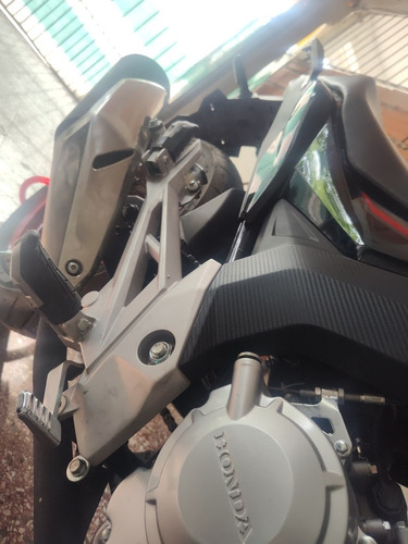 Imagen 14 de 16 de Honda Cb 250 Pgm-fi